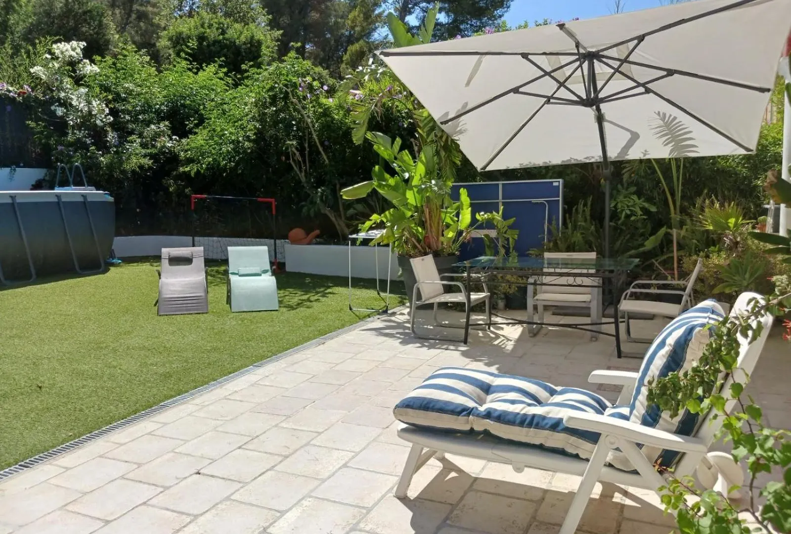Bois Joli Bed & Breakfast Hyeres